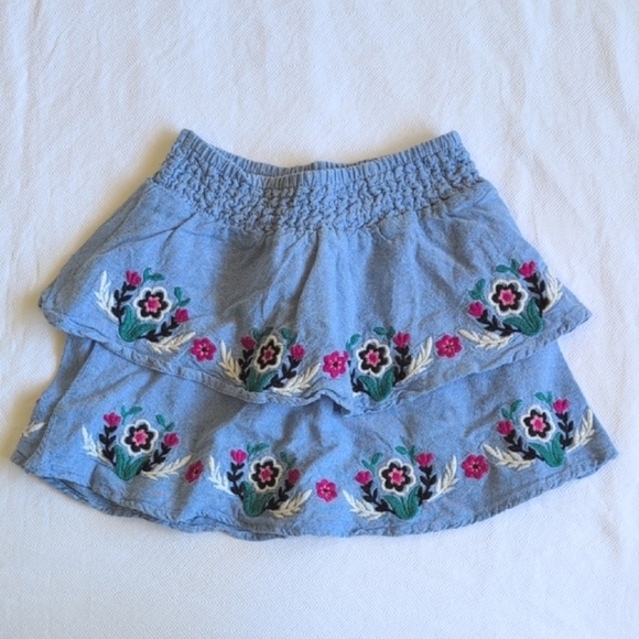 Hatley Other - hatley floral embroidered tiered cotton skirt with shirred waist size 4 girls
